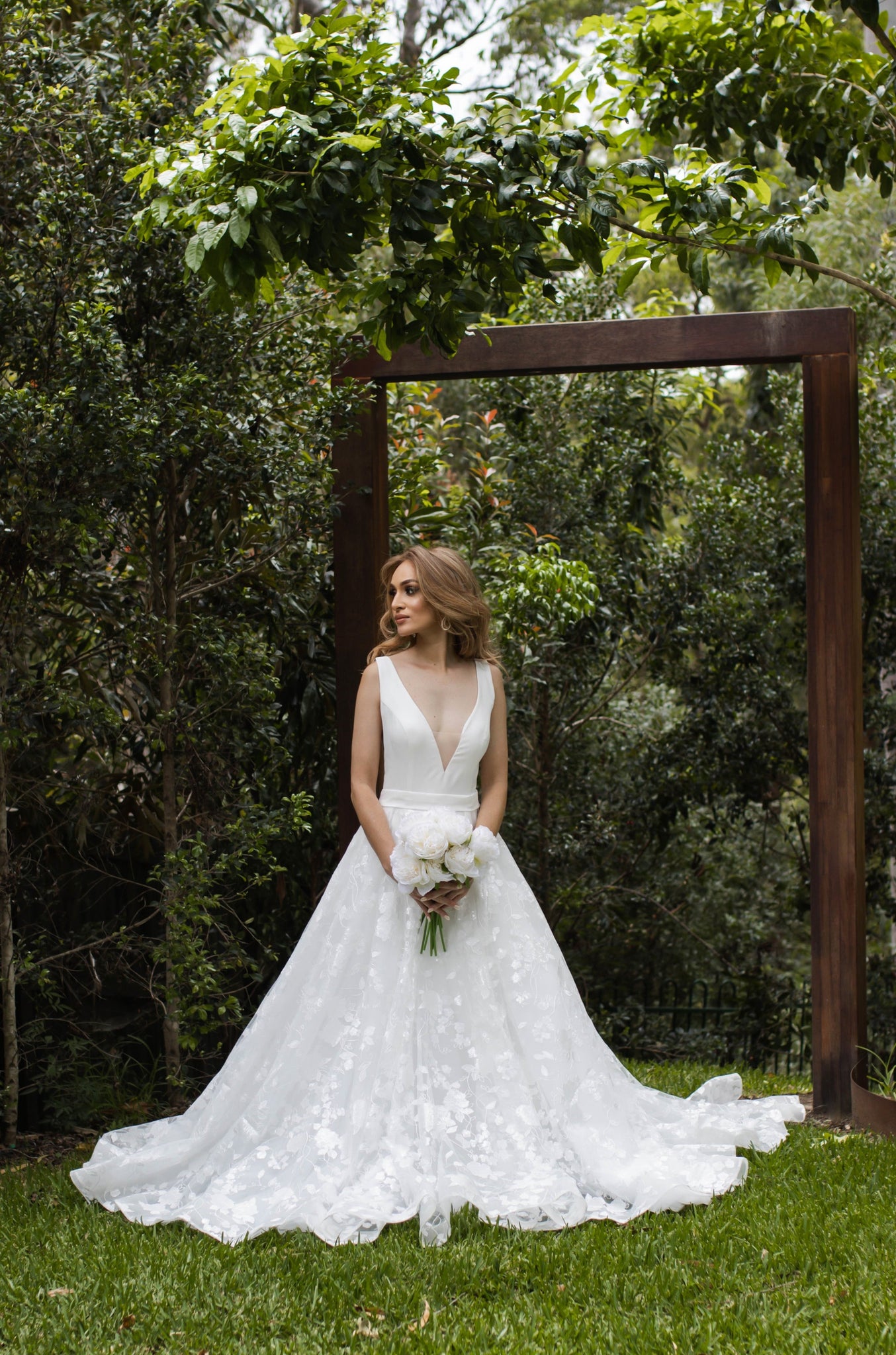 Nico wedding dress clearance prices