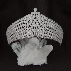 Pauline Royal Crown