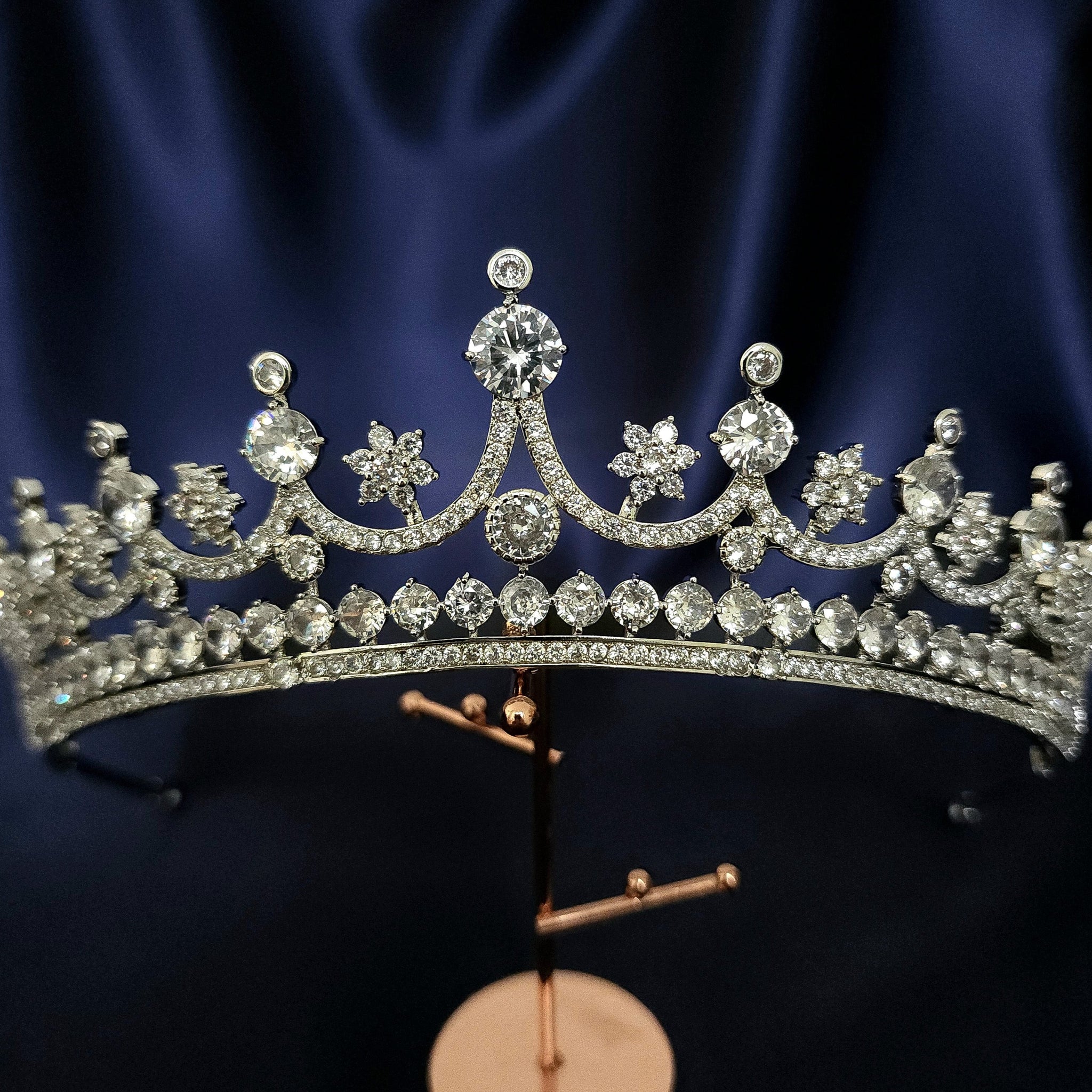 Jeuel Grand Crown