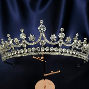 Jeuel Grand Crown