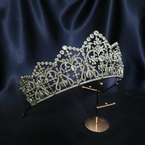 Vanessa Royal Crown