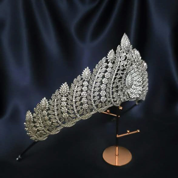 Dorothy Royal Crown